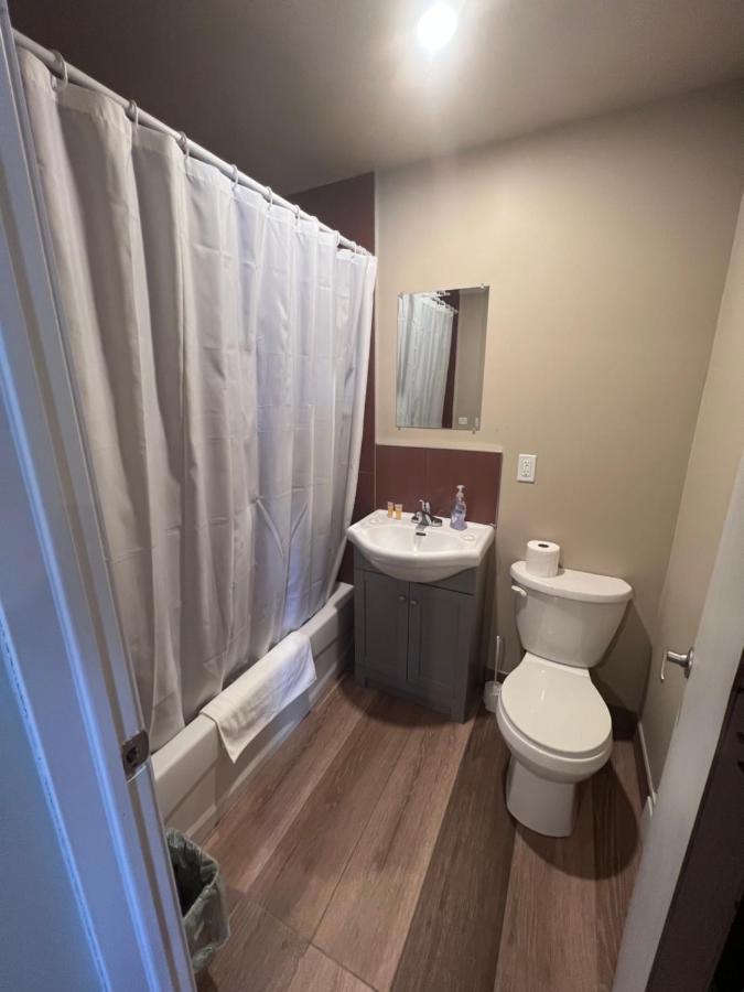 Hwy 17 Hotel Вава Экстерьер фото